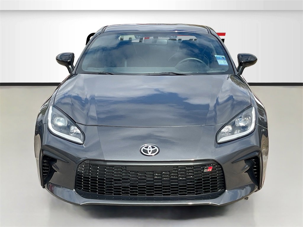 Used 2024 Toyota GR86 Premium image 2