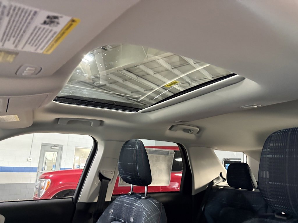 New 2025 Ford Bronco Sport Heritage w/ Convenience Package image 21