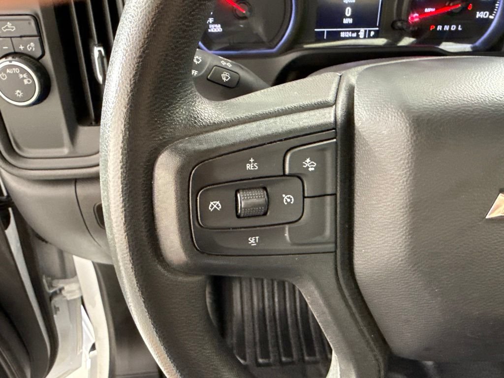 Certified 2025 Chevrolet Silverado 1500 W/T RWD image 28