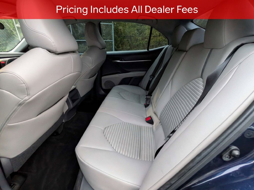 Used 2021 Toyota Camry SE FWD image 14