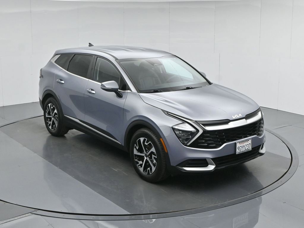 Used 2023 Kia Sportage EX image 40