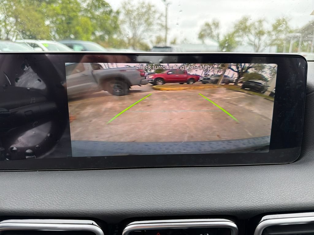New 2026 Nissan Sentra SR w/ Floor Mat Package FWD image 25
