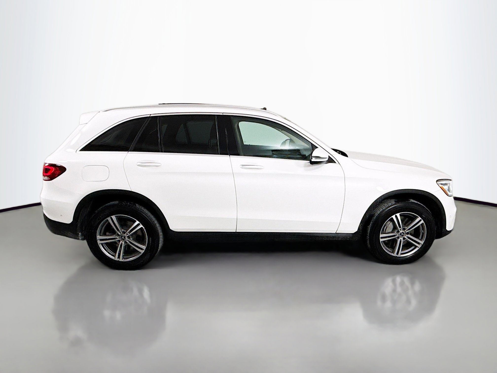 Used 2022 Mercedes-Benz GLC 300 4MATIC image 8