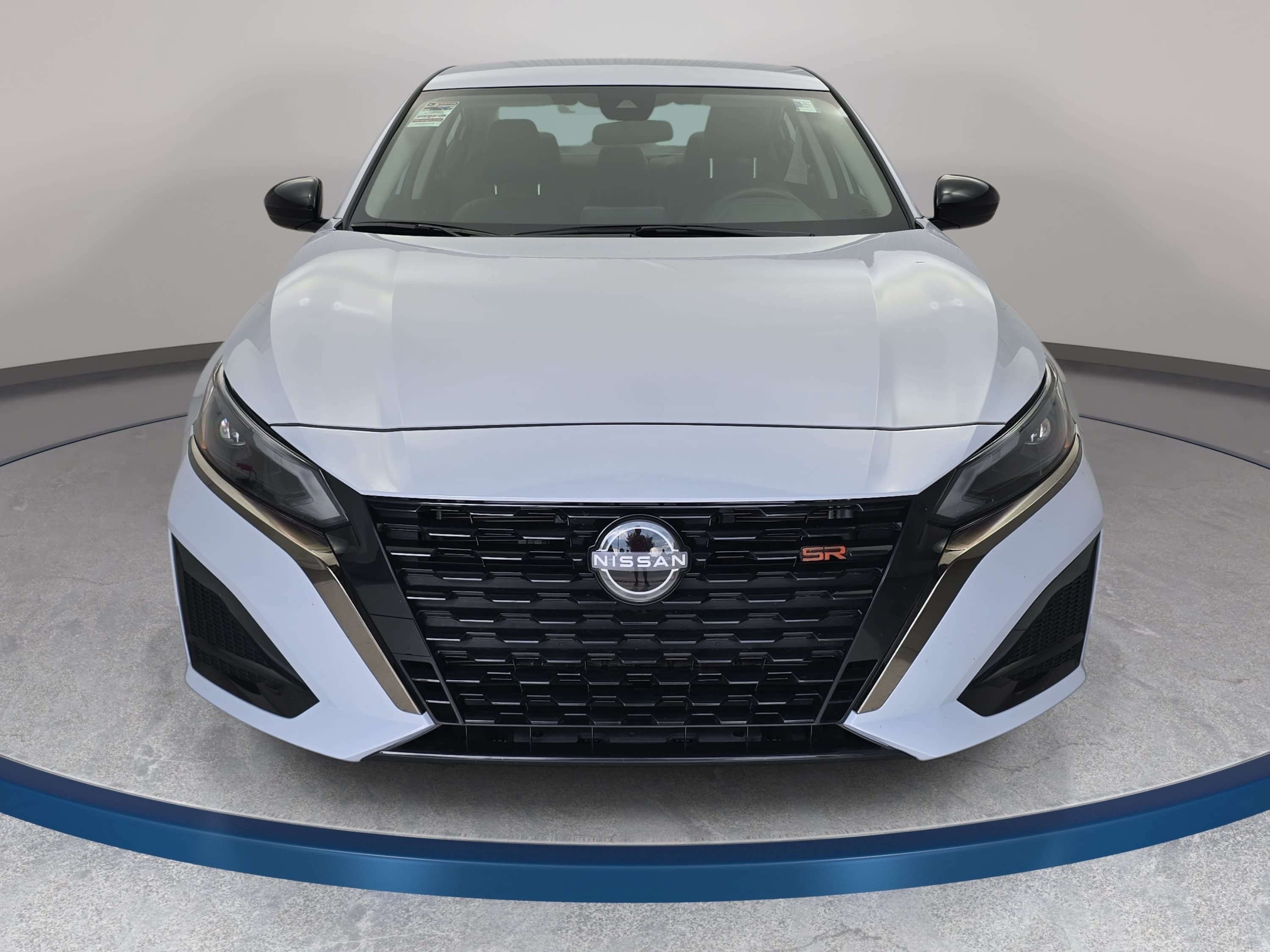 Certified 2025 Nissan Altima 2.5 SR FWD image 2