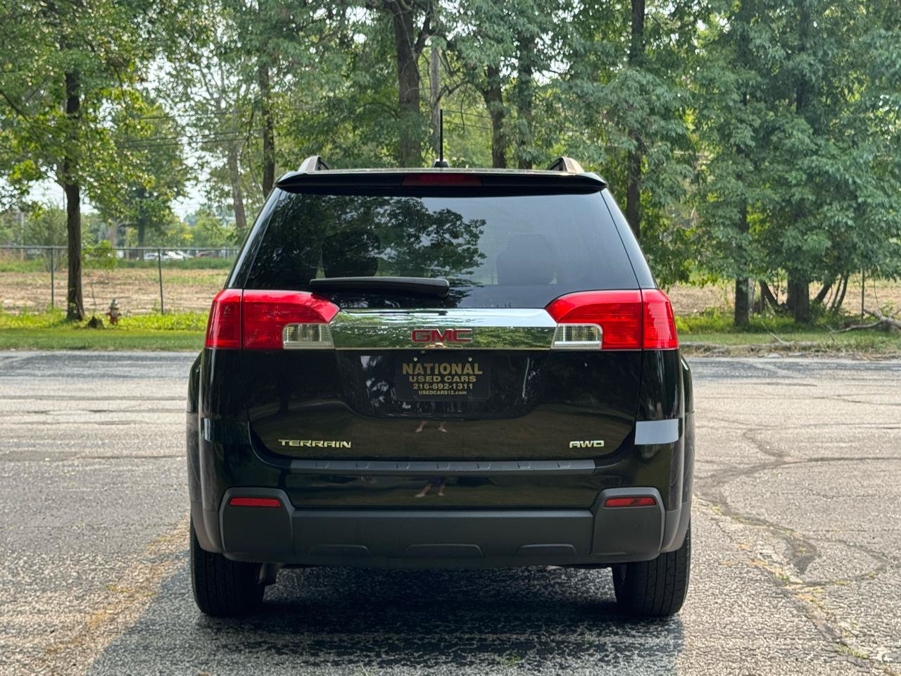 Used 2015 GMC Terrain SLE w/ Convenience Package AWD/4WD image 13