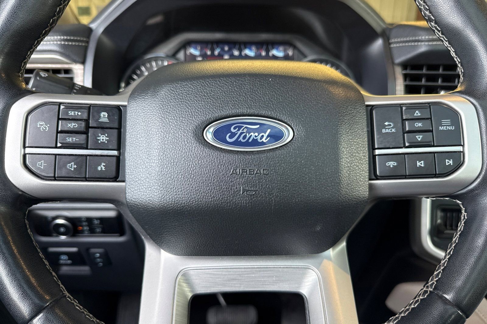 Used 2024 Ford Expedition Max Limited image 26