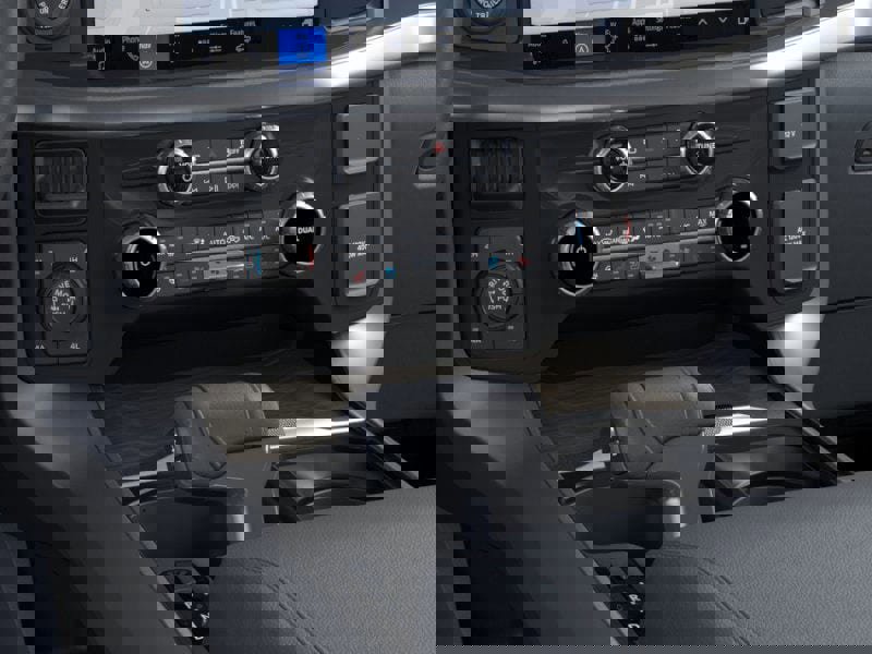 New 2025 Ford F150 Lariat image 15