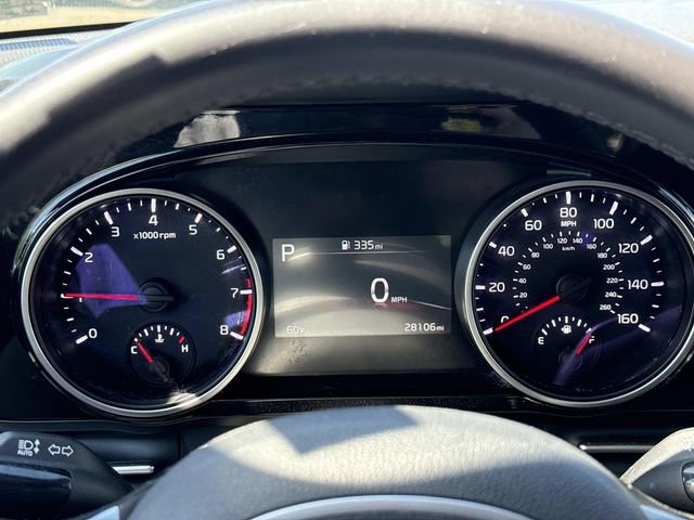 Used 2024 Kia Carnival EX FWD image 27