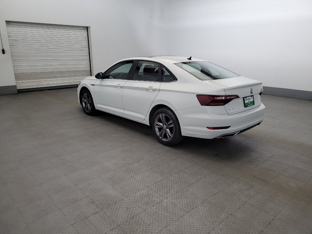 Used 2019 Volkswagen Jetta R-Line w/ R-Line Cold Weather Package FWD image 3