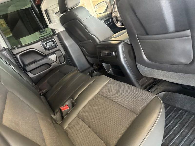 Used 2015 GMC Sierra 1500 SLE w/ All-Terrain Package image 11