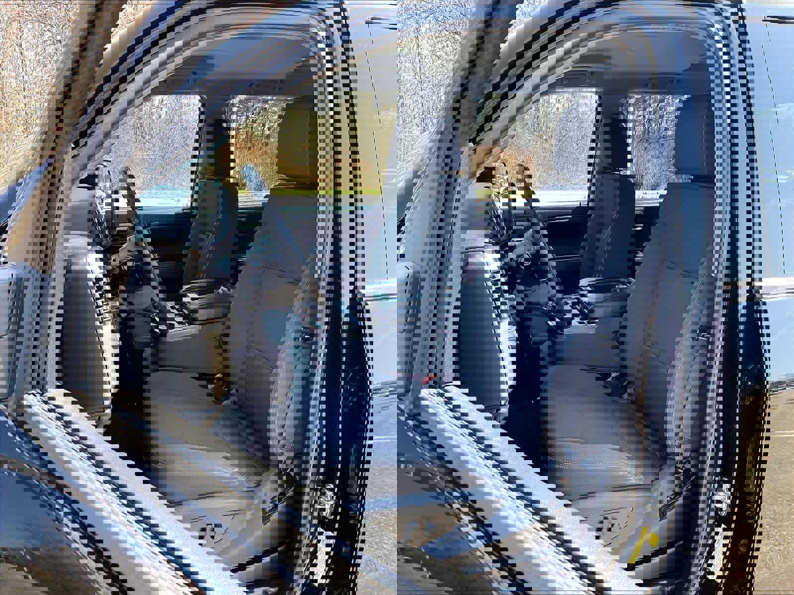 Used 2018 Chevrolet Silverado 1500 LT w/ All Star Edition image 10