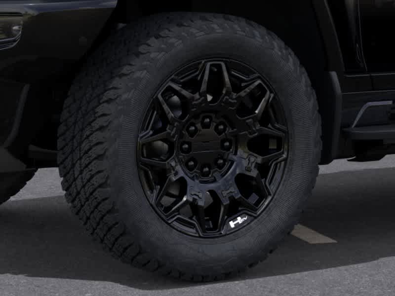 New 2026 GMC Hummer EV SUV w/ LPO, Dark Essentials Package AWD/4WD image 9