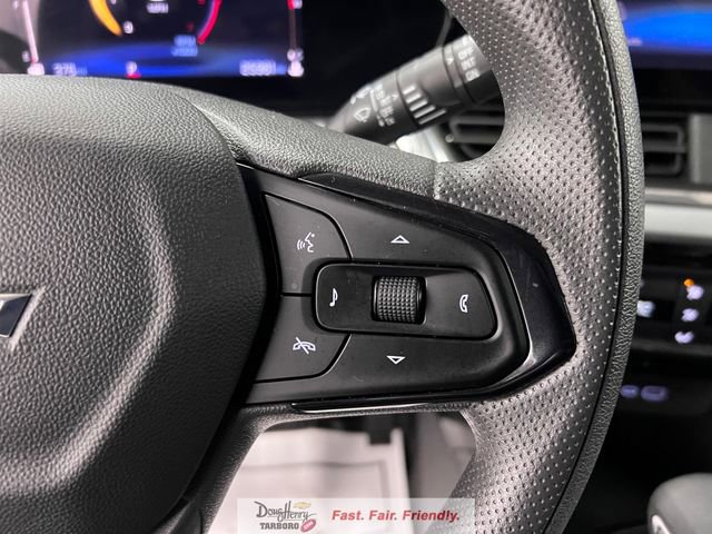 Used 2025 Chevrolet Trax LT image 45