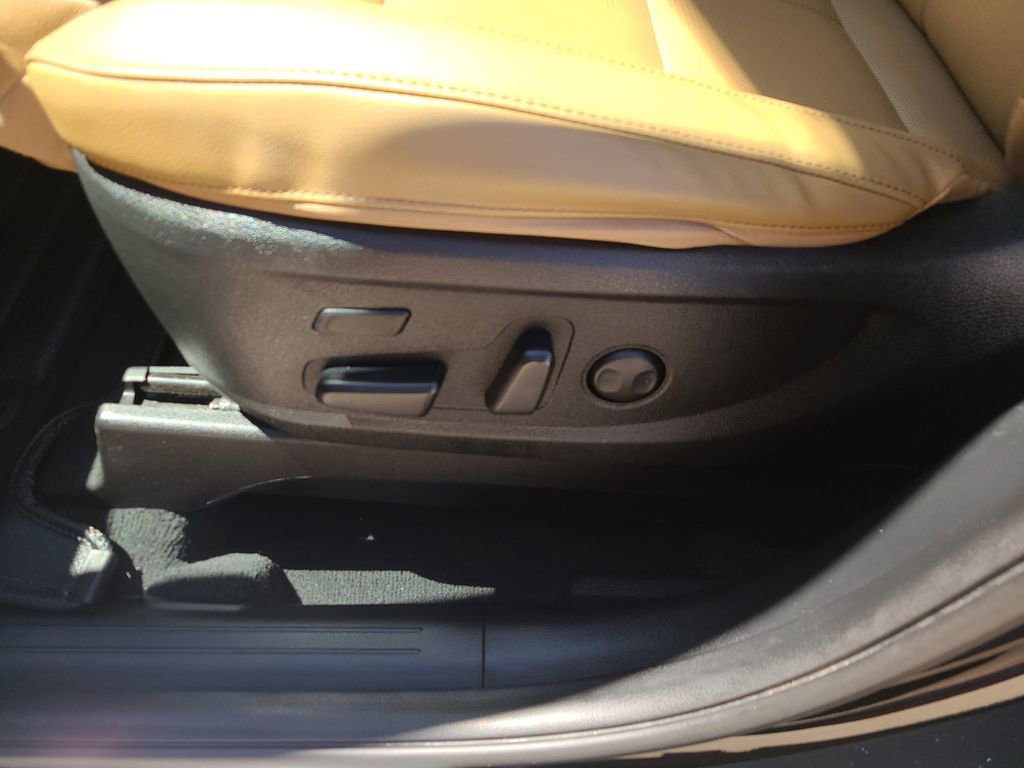 Used 2022 Kia Telluride SX w/ Nightfall Edition Package image 21