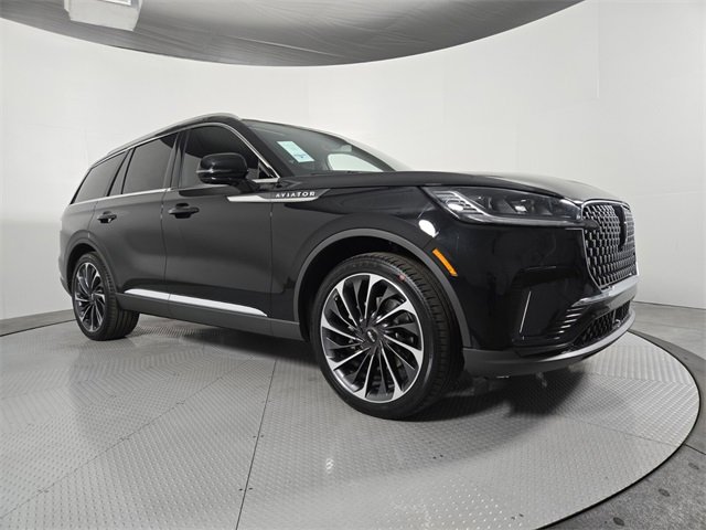 New 2026 Lincoln Aviator Reserve w/ Illumination Package image 2