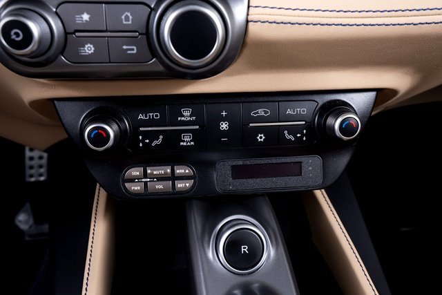 Used 2019 Ferrari Portofino image 49