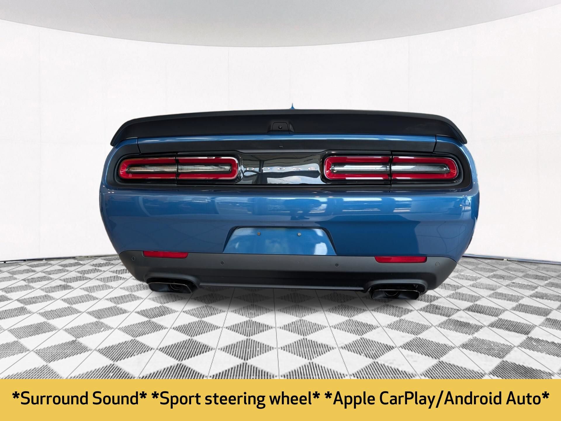 Used 2023 Dodge Challenger SRT Hellcat RWD image 16
