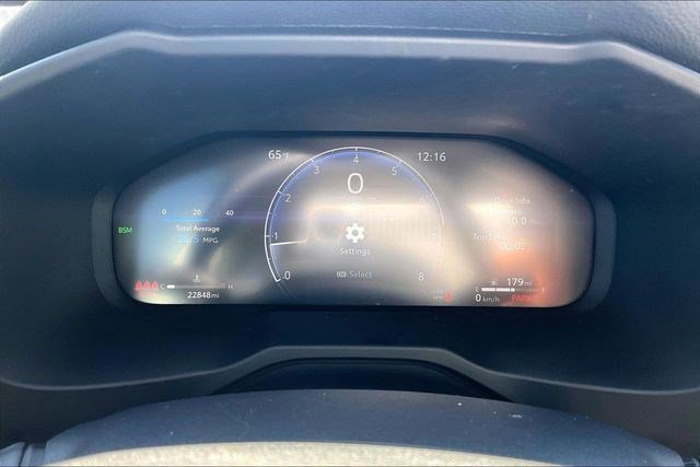 Used 2024 Toyota RAV4 Limited image 24