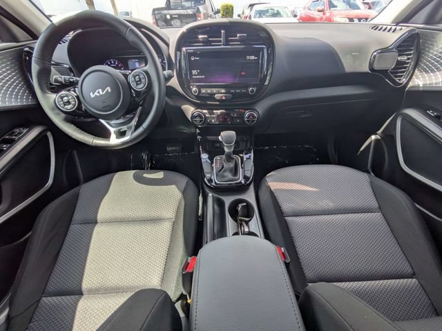 Used 2022 Kia Soul X-Line FWD image 12