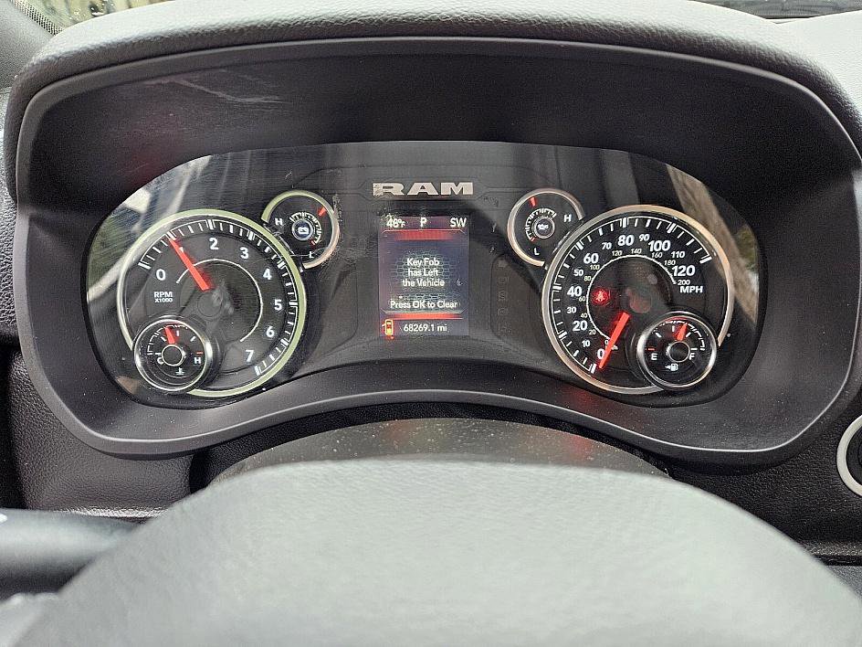 Used 2024 RAM 2500 Big Horn image 28