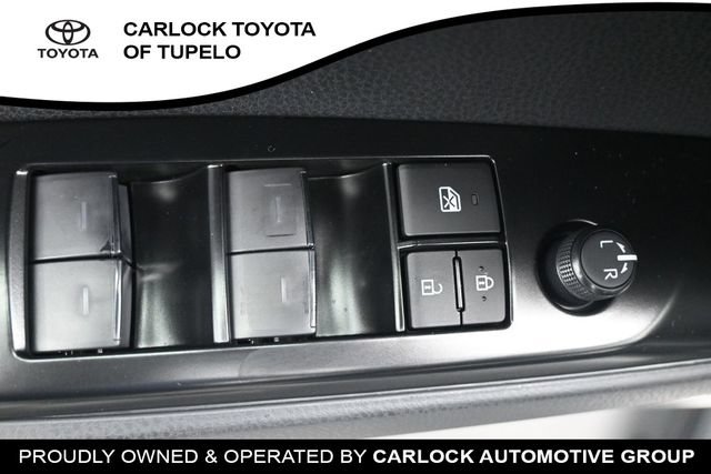 New 2026 Toyota Camry SE w/ Convenience Package FWD image 20