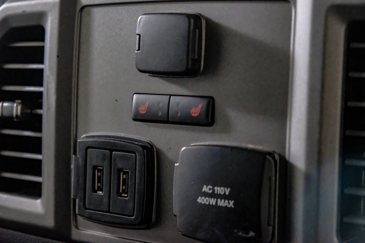 Used 2019 Ford F150 Raptor w/ Equipment Group 802A Luxury image 33