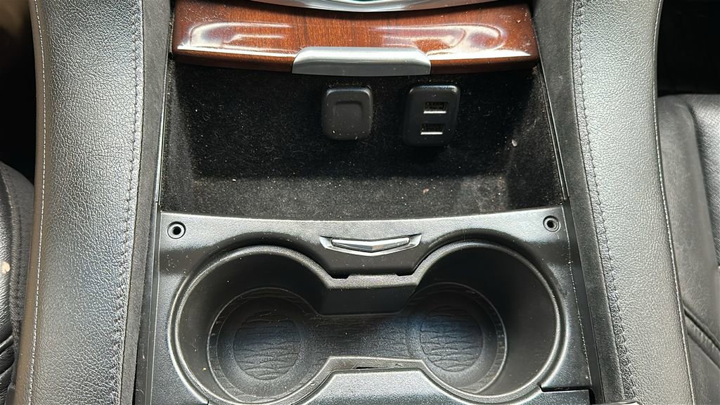 Used 2018 Cadillac Escalade Premium Luxury image 27