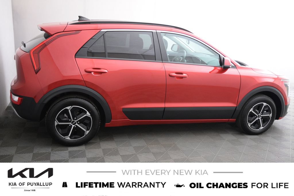 New 2026 Kia Niro LX FWD image 4