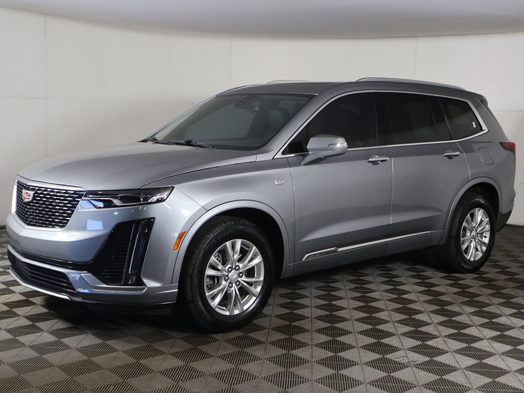 Used 2024 Cadillac XT6 Luxury w/ LPO, Floor Liner Package AWD/4WD image 9