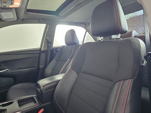 Used 2017 Toyota Camry SE image 25