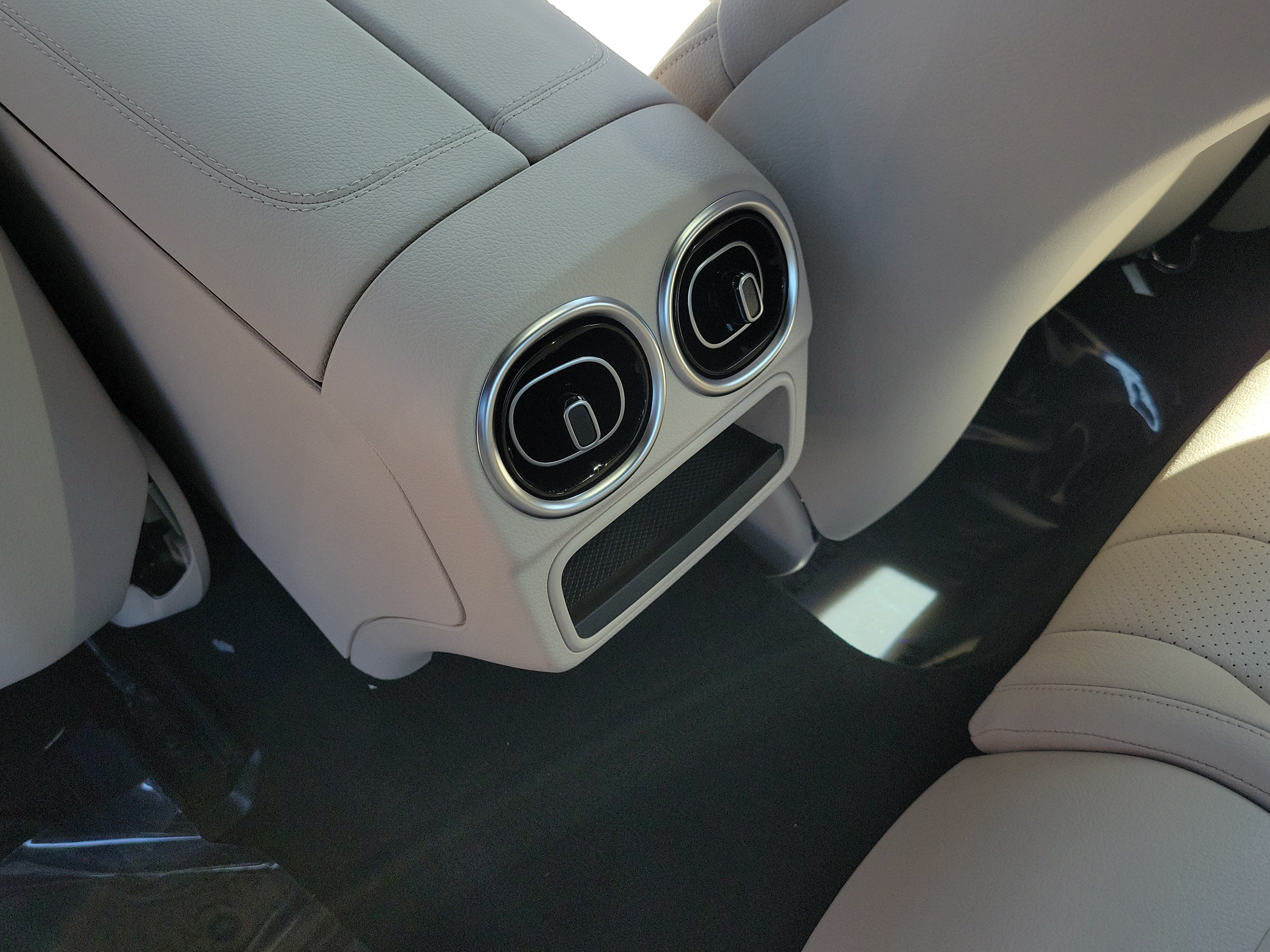 New 2026 Mercedes-Benz CLE 300 4MATIC Coupe image 12