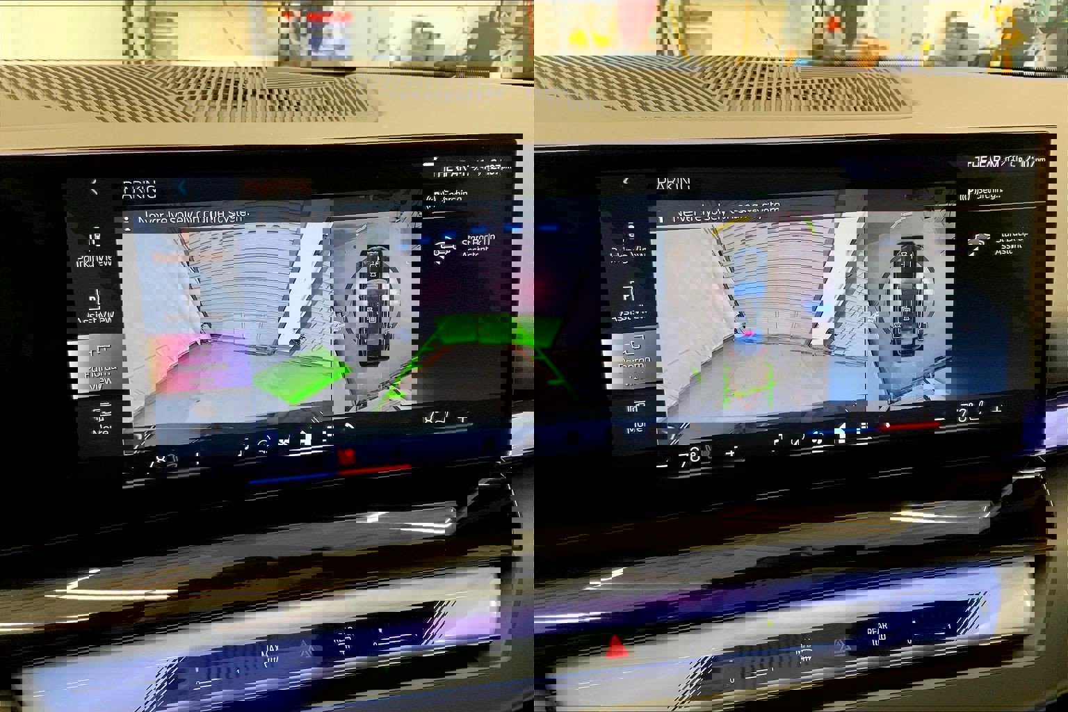 Used 2024 BMW i5 eDrive40i w/ Premium Package image 24