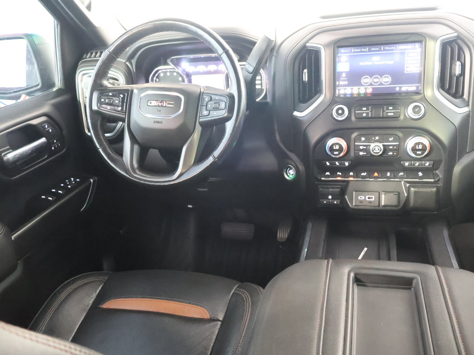 Used 2019 GMC Sierra 1500 AT4 w/ AT4 Premium Package AWD/4WD image 30