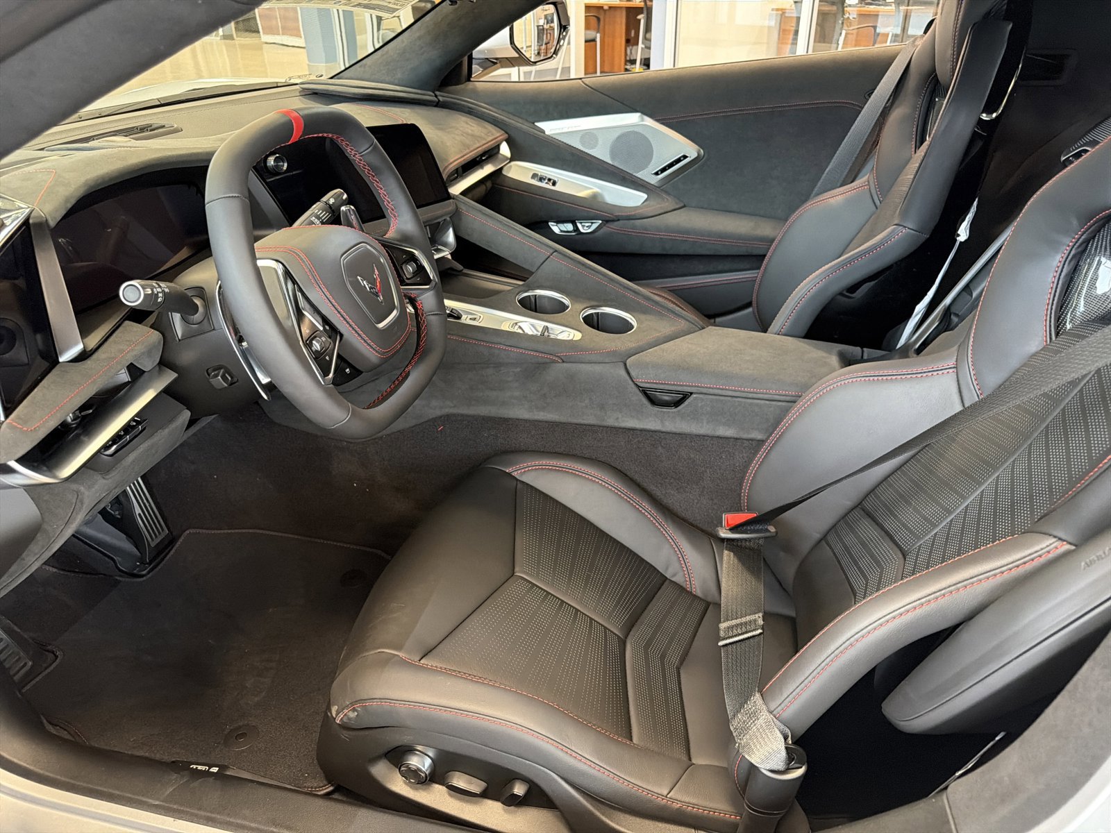 New 2026 Chevrolet Corvette Stingray Premium Cpe w/ Z51 Performance Package RWD image 11