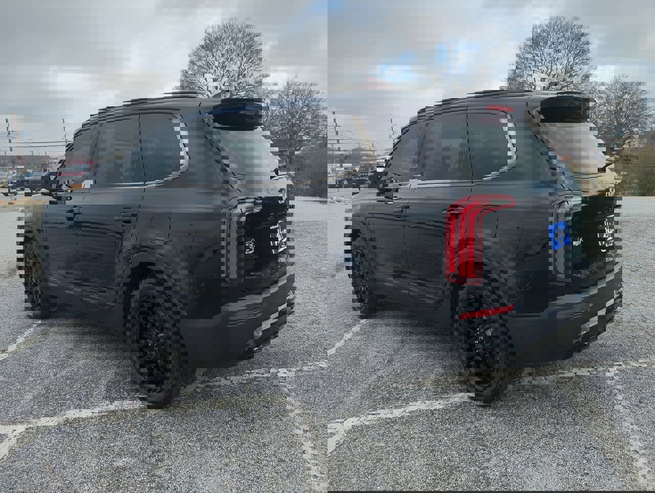 Used 2022 Kia Telluride SX w/ SX Prestige Package image 5