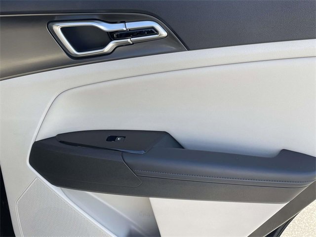 Used 2023 Kia Sportage EX image 22