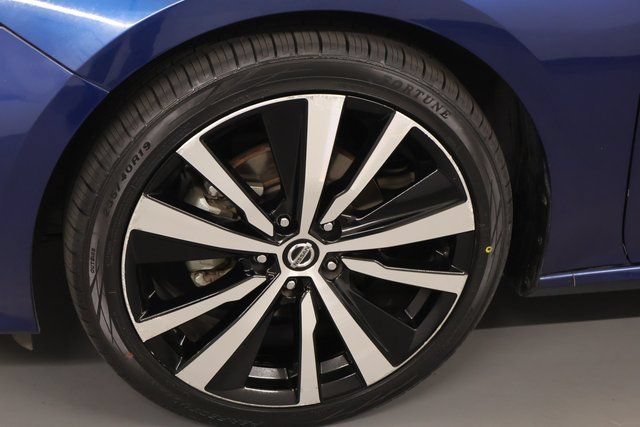 Used 2022 Nissan Altima 2.5 SR FWD image 7