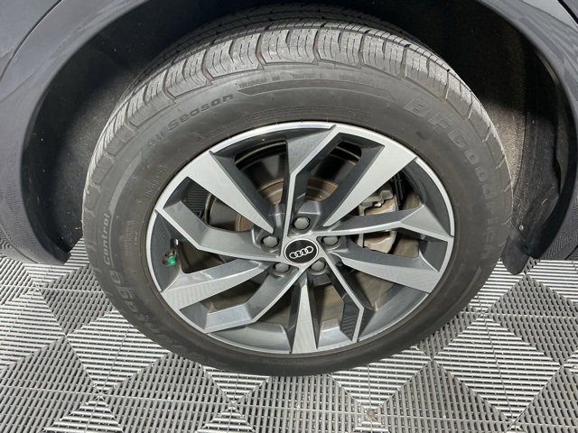 Used 2021 Audi Q5 2.0T Premium Plus w/ Premium Plus Package image 17