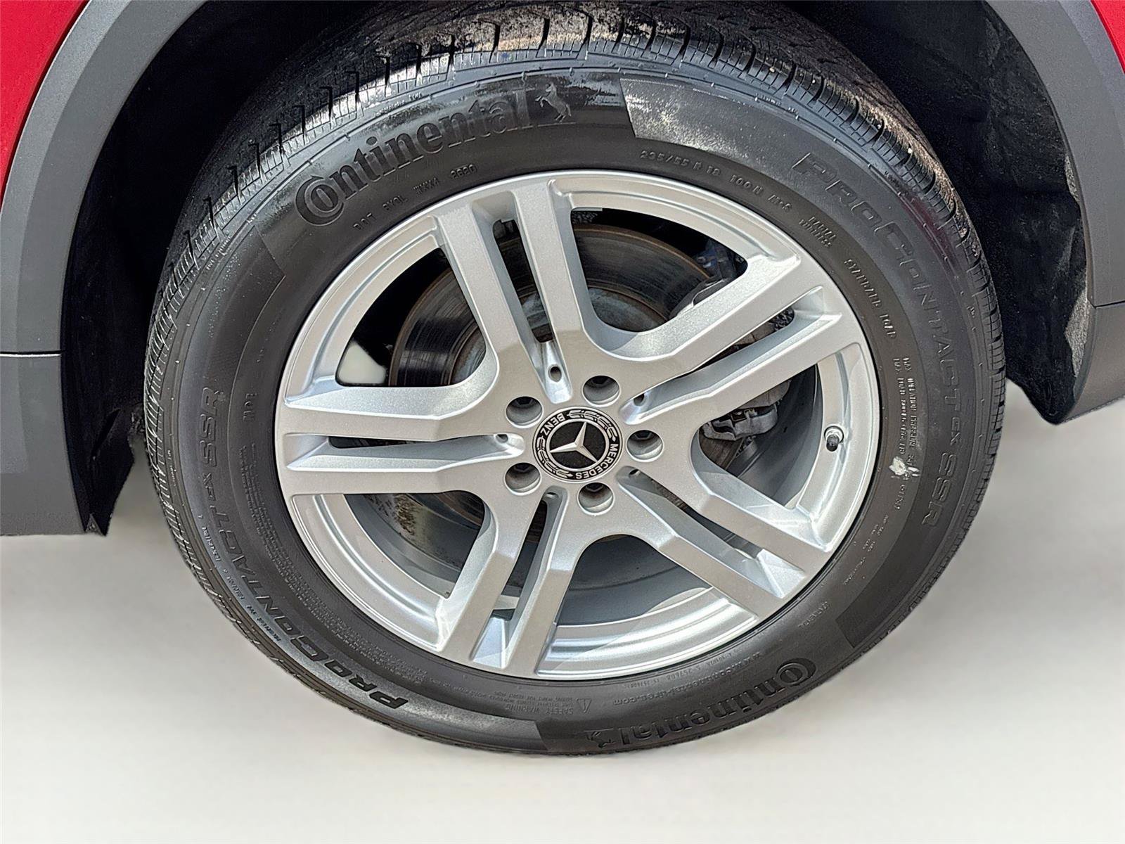Used 2021 Mercedes-Benz GLA 250 4MATIC w/ Premium Package image 29