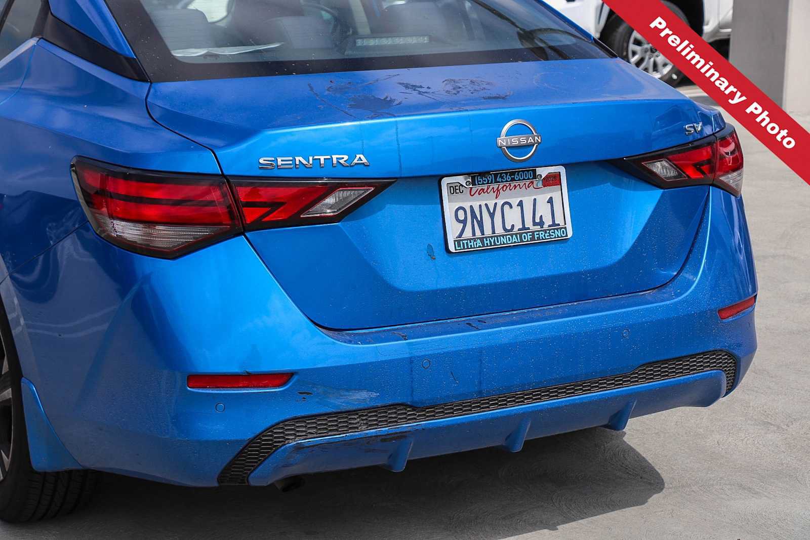 Used 2024 Nissan Sentra SV FWD image 9