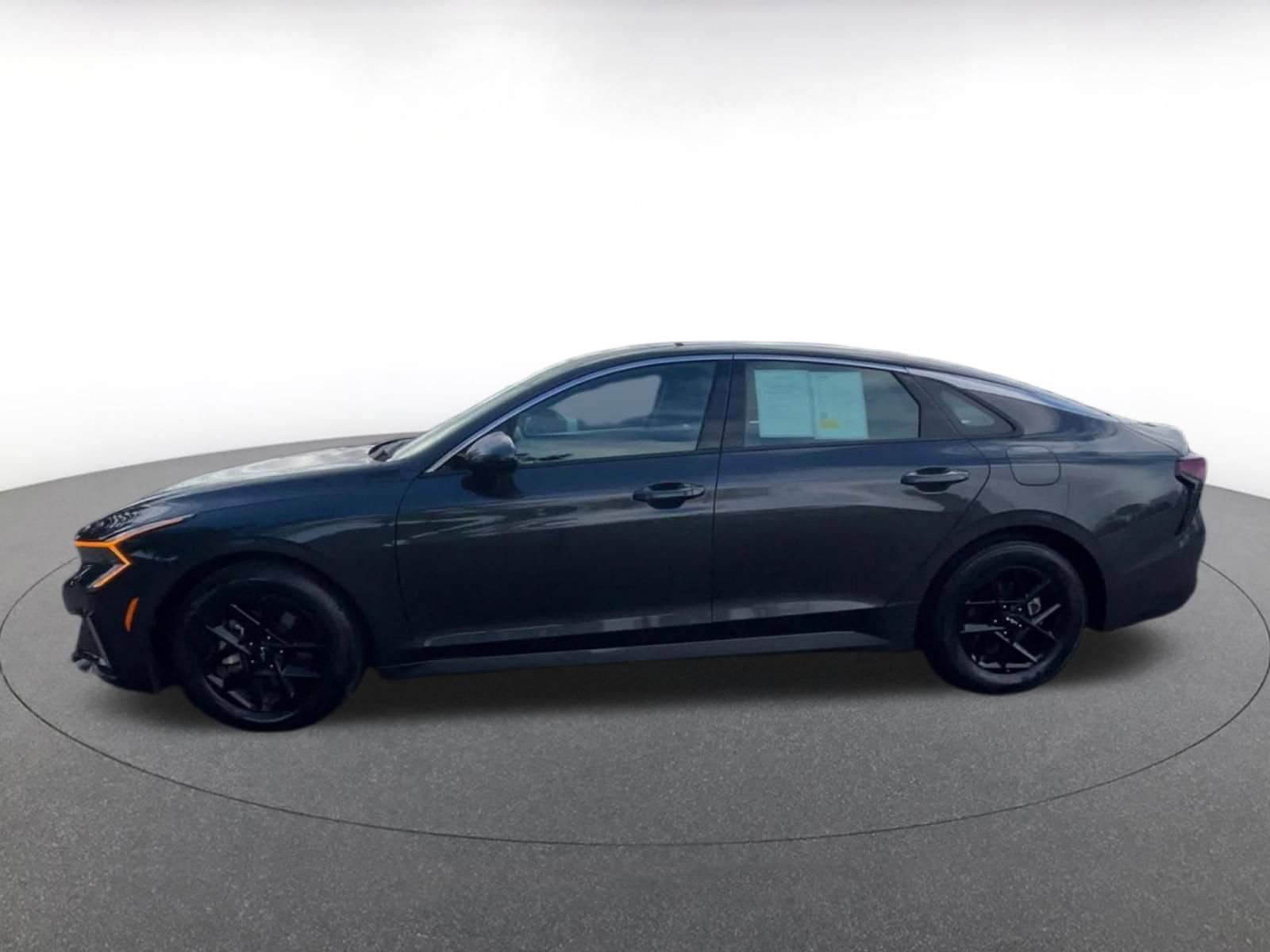 Used 2025 Kia K5 LXS image 9