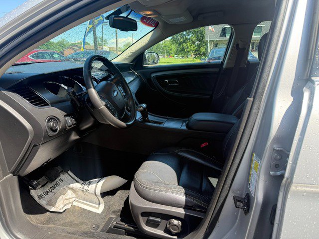 Used 2012 Ford Taurus SEL FWD image 10