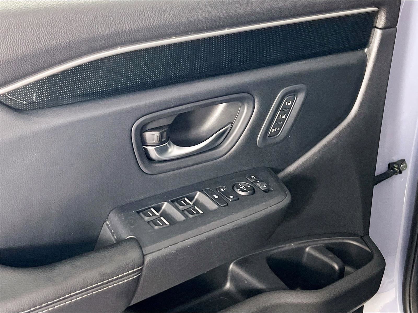 Used 2024 Honda Pilot Elite image 18