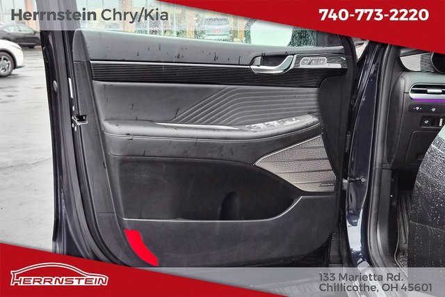Used 2024 Hyundai Palisade Calligraphy image 16