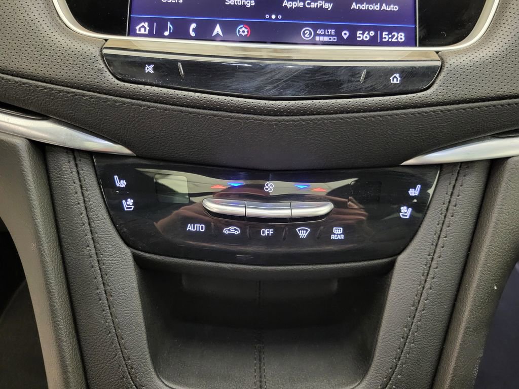 Used 2024 Cadillac XT5 Premium Luxury image 41