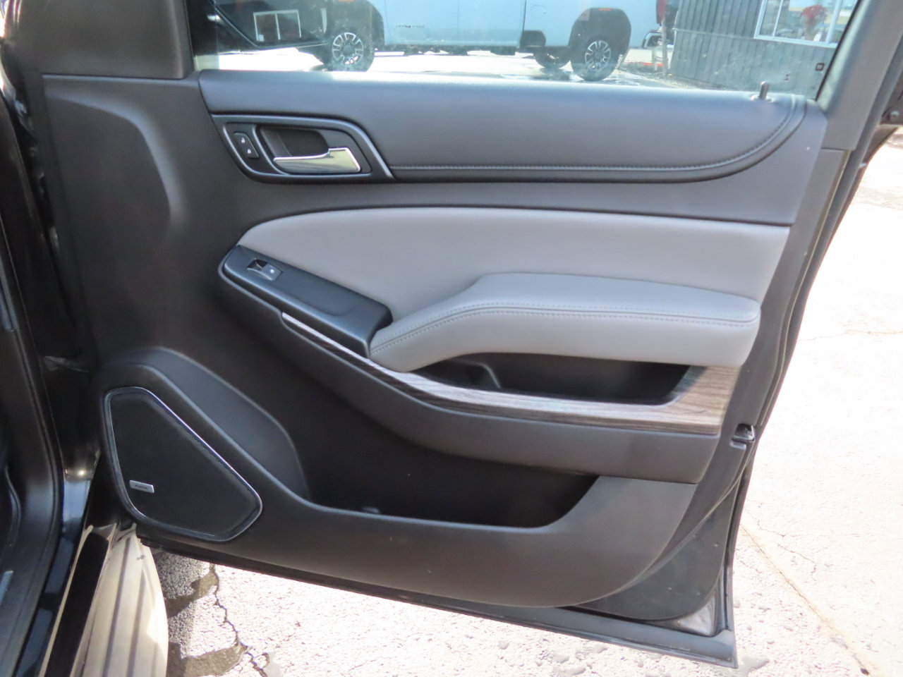 Used 2015 Chevrolet Tahoe LT image 62