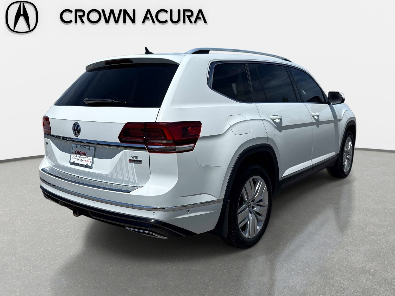 Used 2018 Volkswagen Atlas SEL Premium AWD/4WD image 4