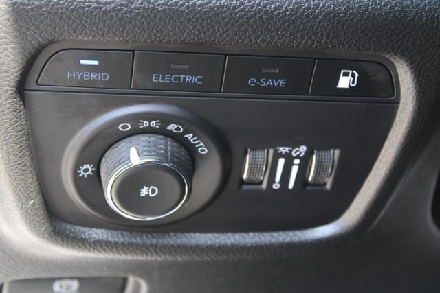 Used 2024 Jeep Grand Cherokee Limited 4xe AWD/4WD image 13