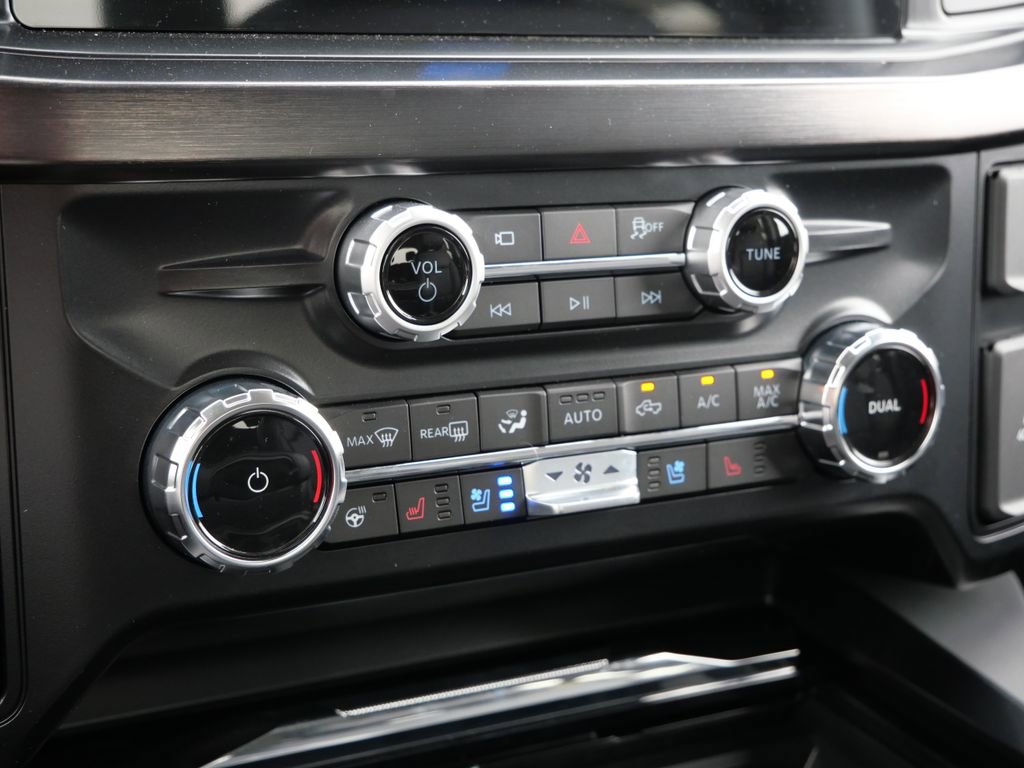 New 2026 Ford F250 Lariat image 25