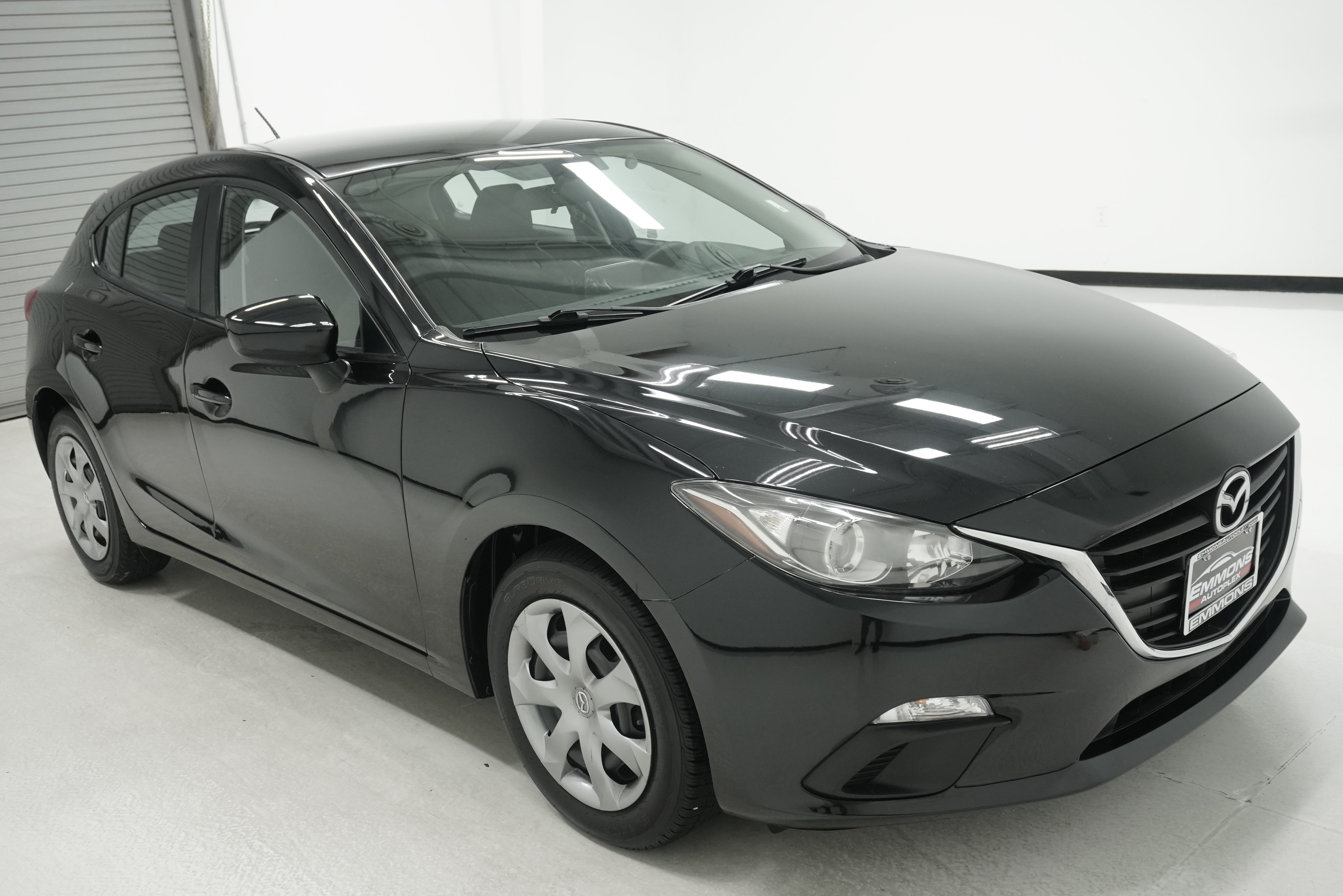 Used 2015 MAZDA MAZDA3 i Sport FWD image 3